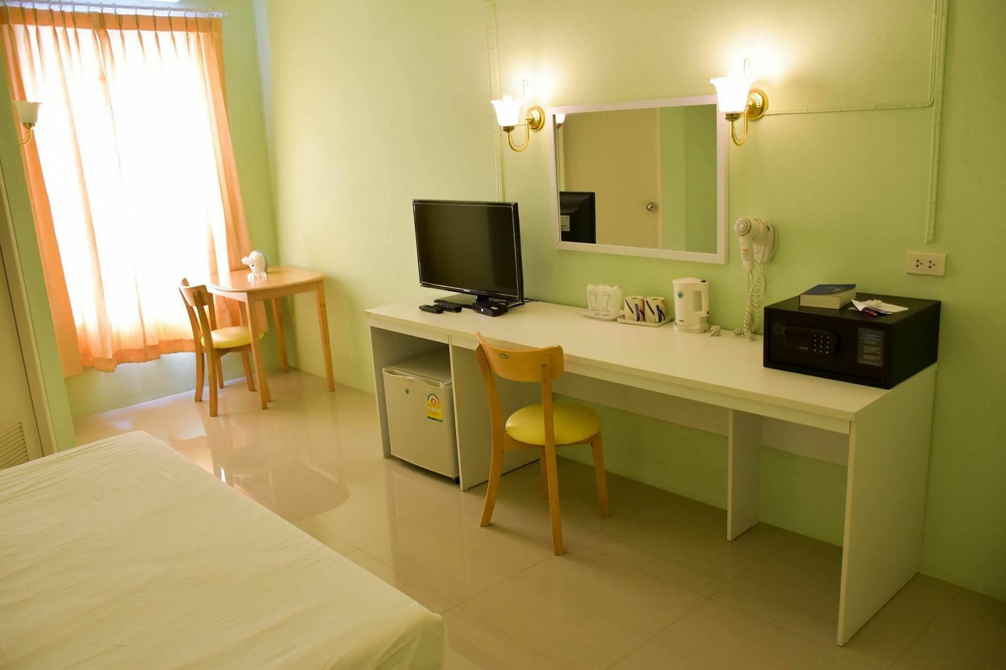 Siam Apple Hotel & Resort Ban Khlong Exterior foto
